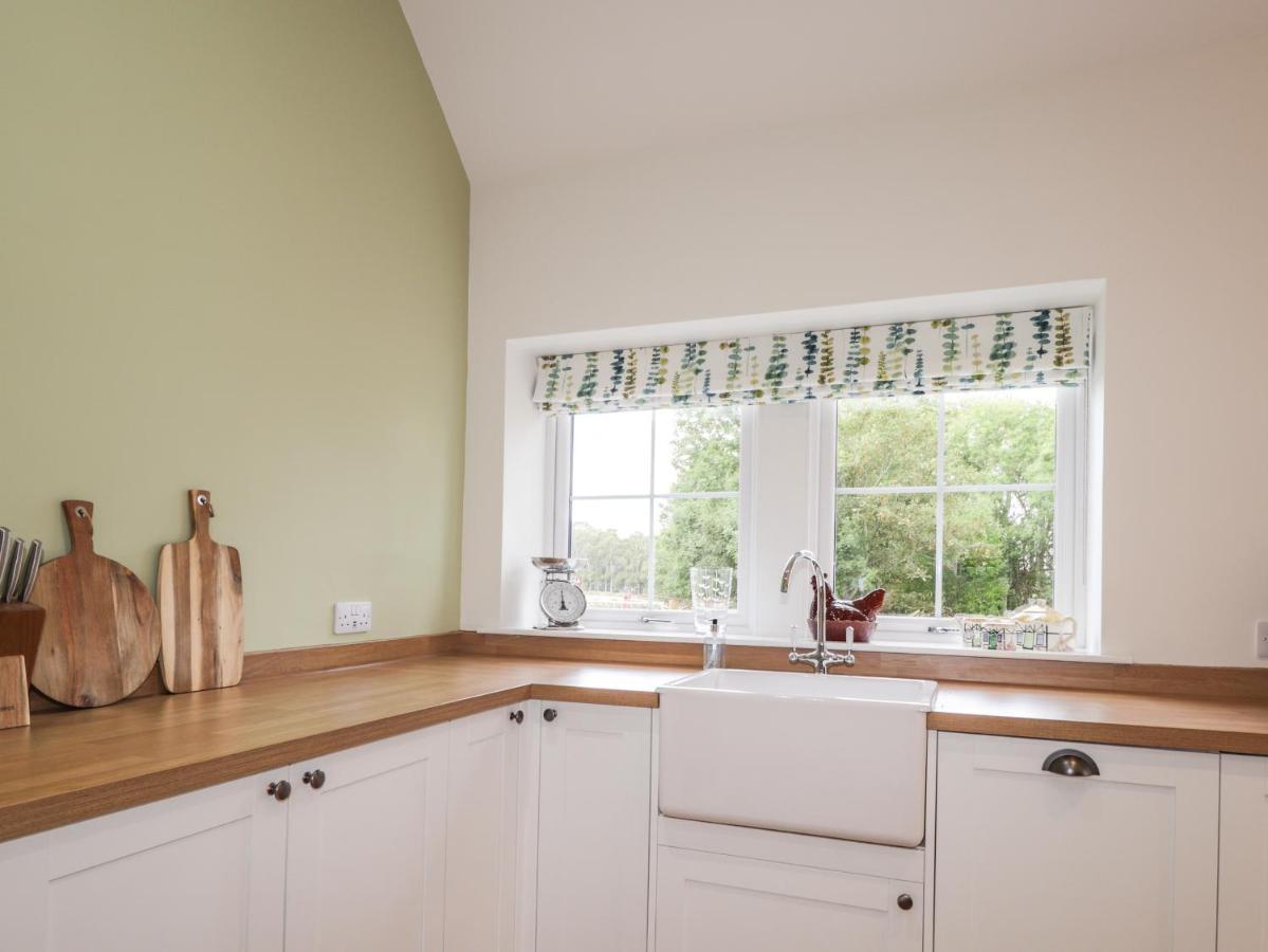 Bonnach Villa Muir of Ord Bagian luar foto